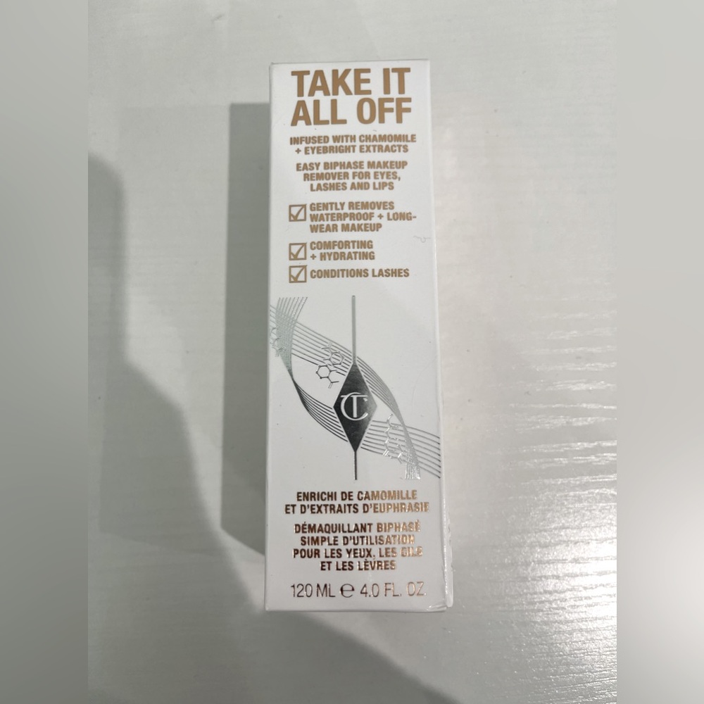 Charlotte Tilbury Take It All Off